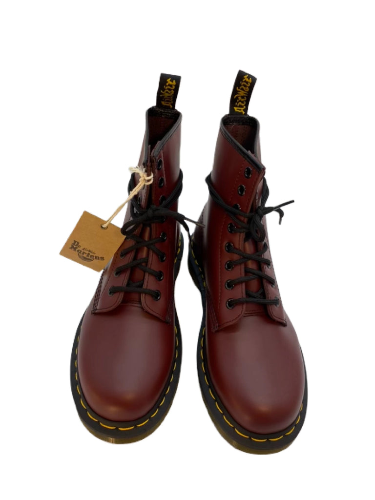 Dr martens hot sale sei buchi